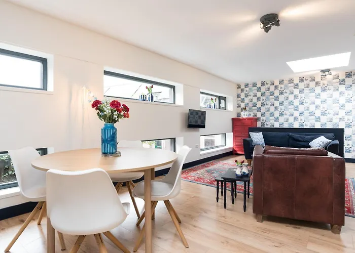 Pakhuis Achter - Rustig Gelegen Vlakbij Amsterdam, Strand & Zaanse Schans * Wormerveer